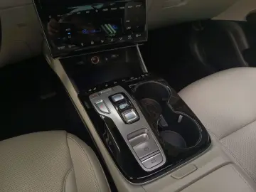 HYUNDAI TUCSON 1.6 T-GDi HEV 4WD Prime  ACC LED PANO