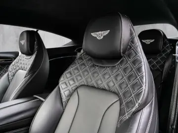 BENTLEY Continental GT W12 Speed Onyx  Akrapovic Exhaust