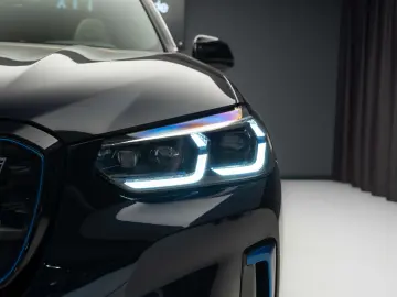 BMW iX3 MPacket xDrive