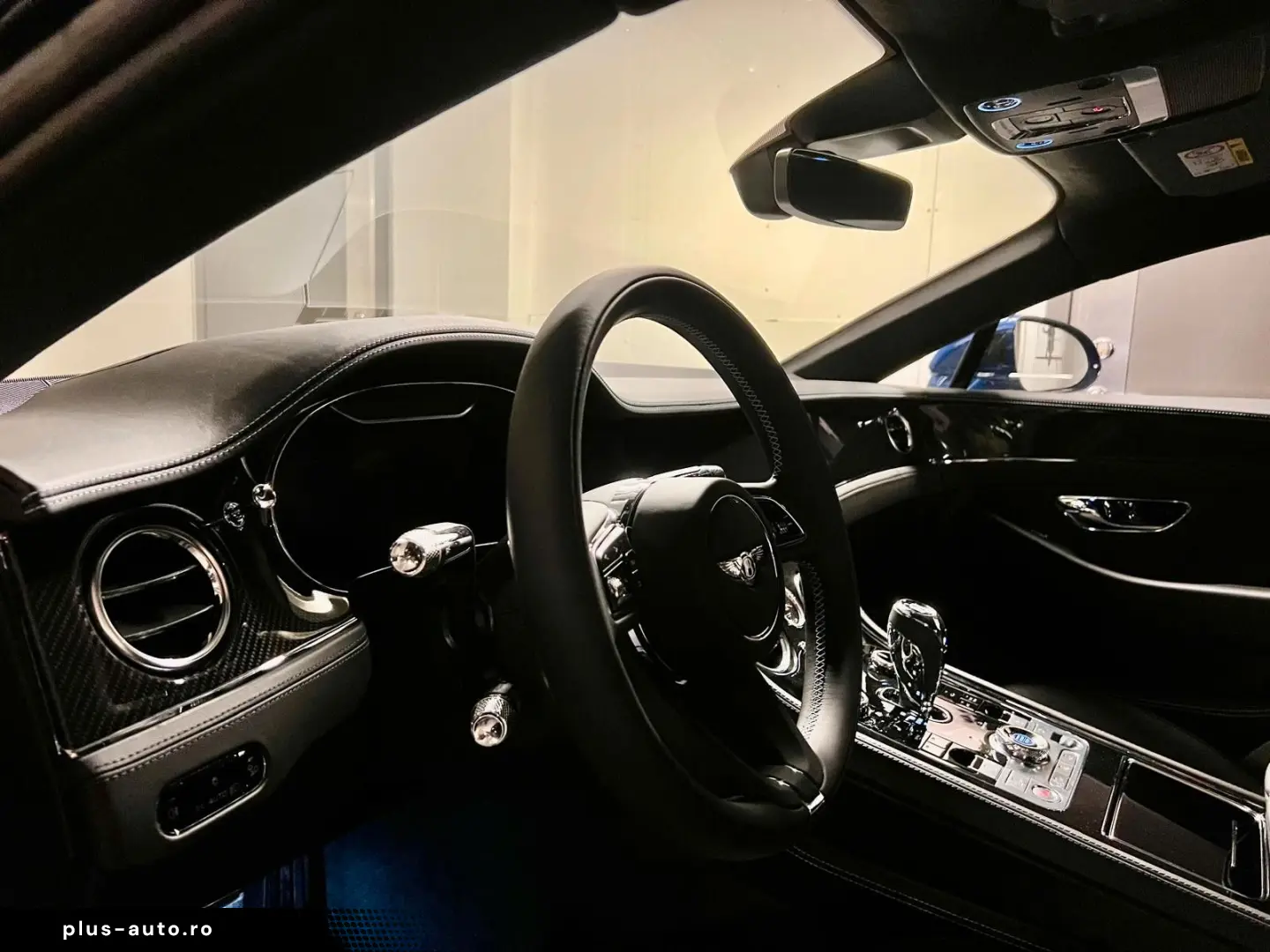 BENTLEY Continental GT   V8