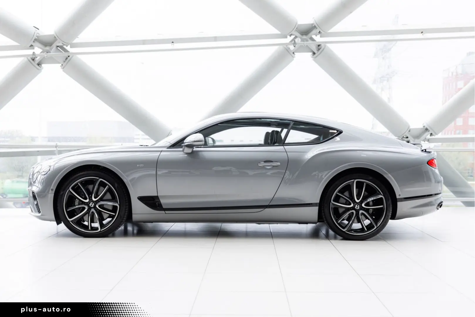 BENTLEY Continental GT V8   Rotating display   Mulliner