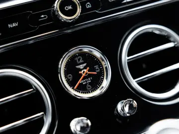 BENTLEY Continental GT V8   Rotating display   Mulliner