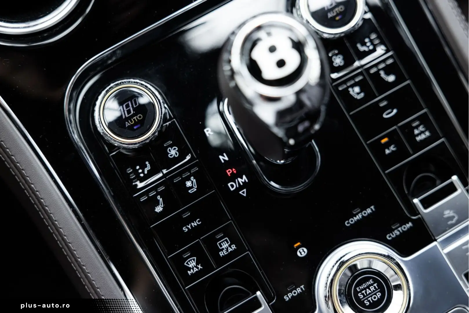 BENTLEY Continental GT V8   Rotating display   Mulliner