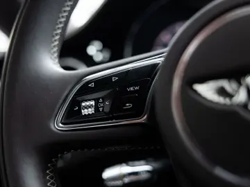 BENTLEY Continental GT V8   Rotating display   Mulliner