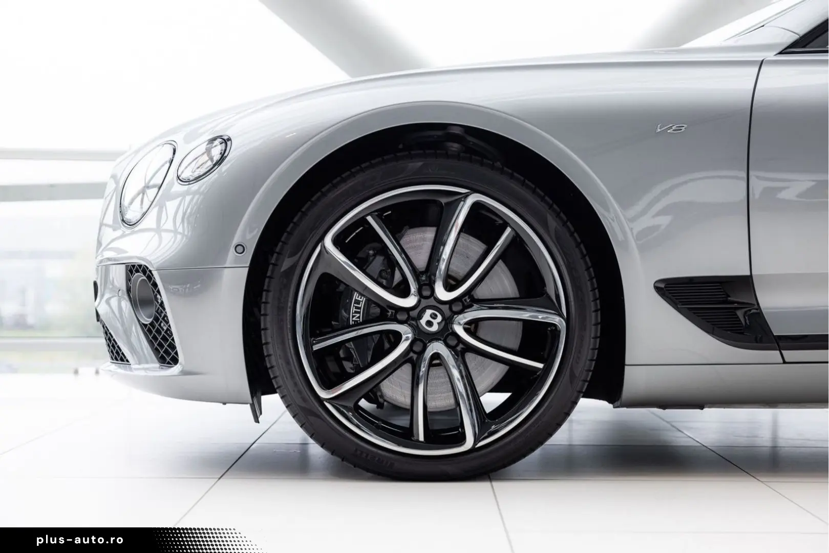 BENTLEY Continental GT V8   Rotating display   Mulliner