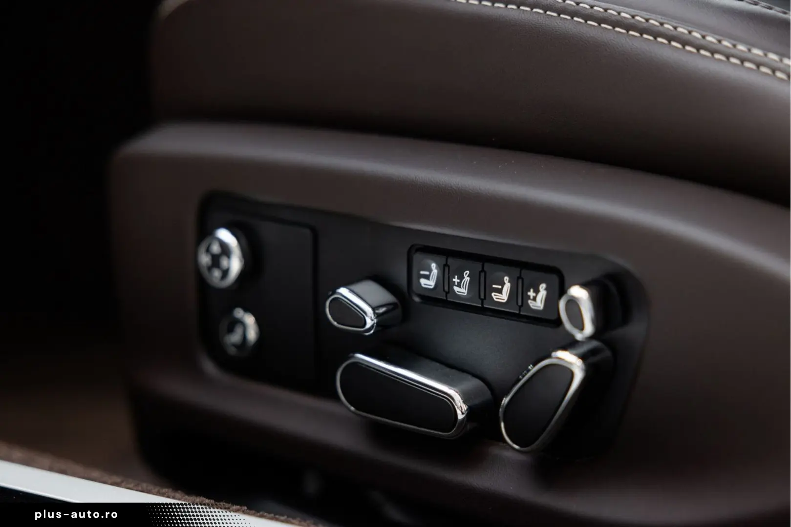 BENTLEY Continental GT V8   Rotating display   Mulliner