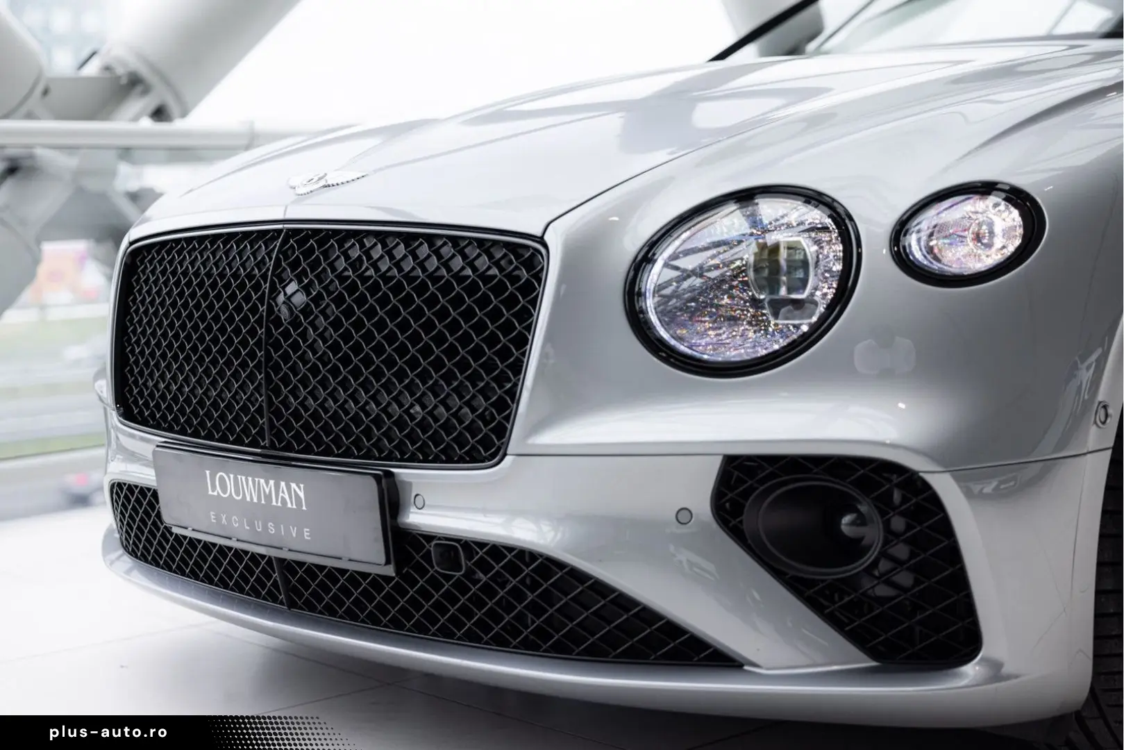 BENTLEY Continental GT V8   Rotating display   Mulliner
