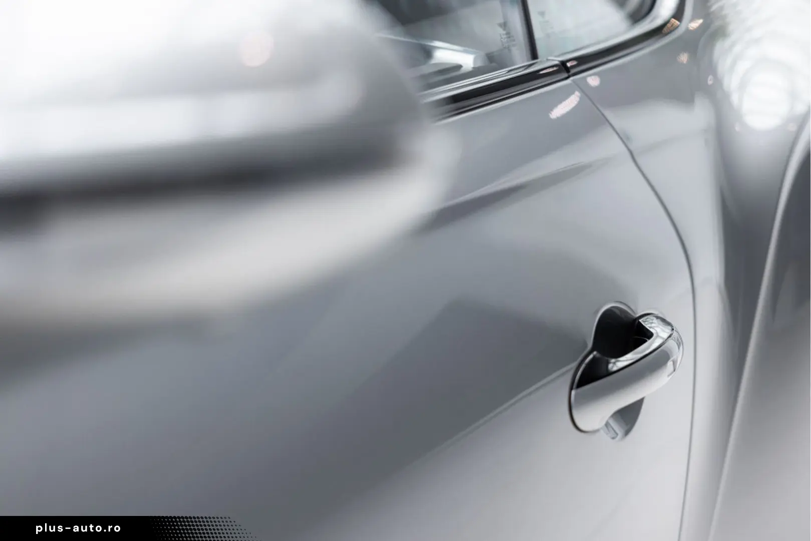 BENTLEY Continental GT V8   Rotating display   Mulliner