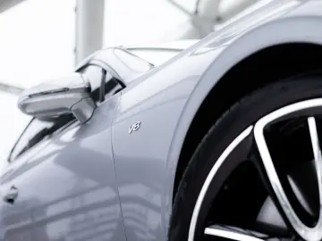 BENTLEY Continental GT V8   Rotating display   Mulliner