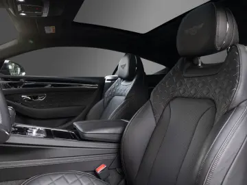 BENTLEY GT V8 Azure Blackline B&O City Tour  6300km