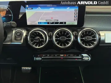 MERCEDES-BENZ EQB 300 4M AMG-Line el-Klappe LED Kame…