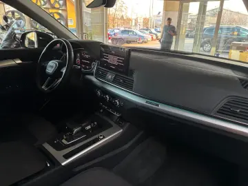 AUDI Q5 Sportback 40 TFSI quattro Drive Select