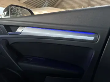 AUDI Q5 Sportback 40 TFSI quattro Drive Select