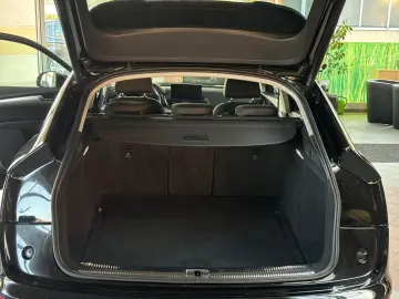 AUDI Q5 Sportback 40 TFSI quattro Drive Select