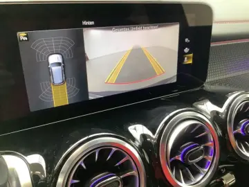 MERCEDES-BENZ EQB 300 4M AMG NIGHT LED MBUX EASY-PACK Kamera