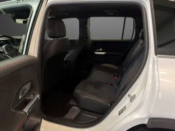 MERCEDES-BENZ EQB 350 4M AMG Totwinkel Spurhalte Kamera MBUX