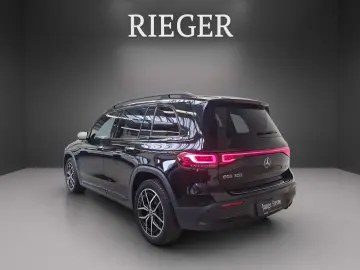 MERCEDES-BENZ EQB 300 4M AMG Pano NIGHT Burmester Keyless 19