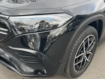 MERCEDES-BENZ EQB 300 4M AMG Night Distronic Kamera Ambiente