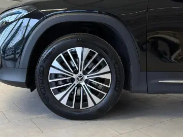 MERCEDES-BENZ EQB 300 4M ELECTRIC ART ADV.PLUS 360  CARPLAY