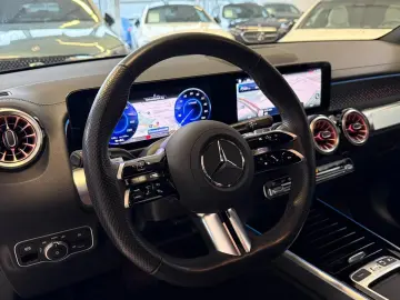 MERCEDES-BENZ EQB 300 4M ELECTRIC ART ADV.PLUS 360  CARPLAY