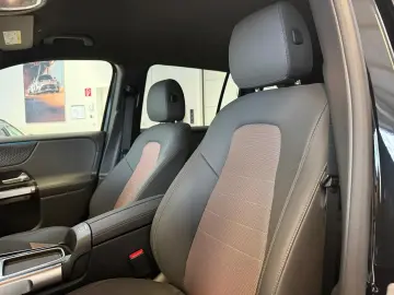 MERCEDES-BENZ EQB 300 4M ELECTRIC ART ADV.PLUS 360  CARPLAY