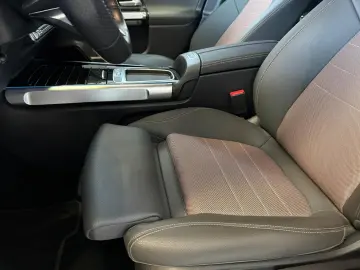 MERCEDES-BENZ EQB 300 4M ELECTRIC ART ADV.PLUS 360  CARPLAY