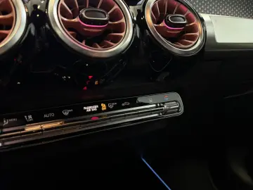 MERCEDES-BENZ EQB 300 4M ELECTRIC ART ADV.PLUS 360  CARPLAY