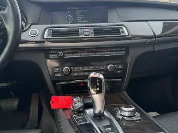 Bmw Seria 7 3.0Diesel 245Cp