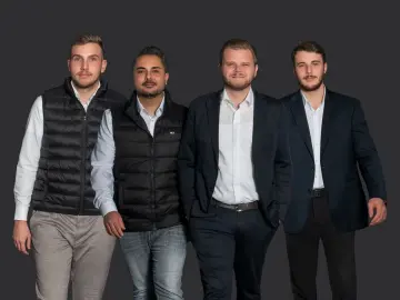 KIA EV9 GT-line Launch Ed. 4WD Pano 7-Sitz 99 8 kWh