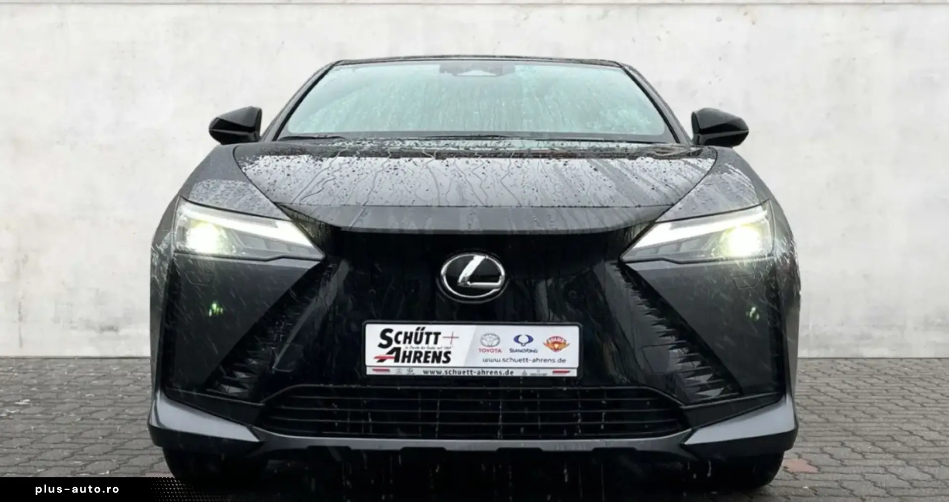 LEXUS RZ 450e Launch 4WD