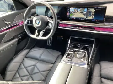 BMW 740d xdr M Sport StHz Sky DAPro PAPro HUD Iconic