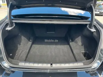 BMW 740d xDrive M Sport Pano Sthzg. Autobahnas. HUD