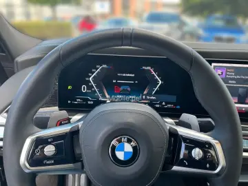 BMW 740d xDrive M Sport Pano Sthzg. Autobahnas. HUD