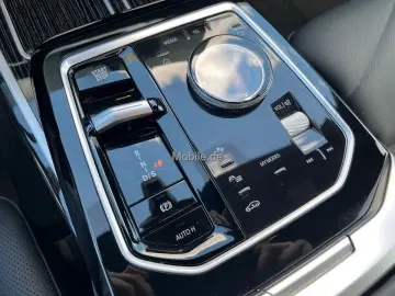 BMW 740d xDrive M Sport Pano Sthzg. Autobahnas. HUD