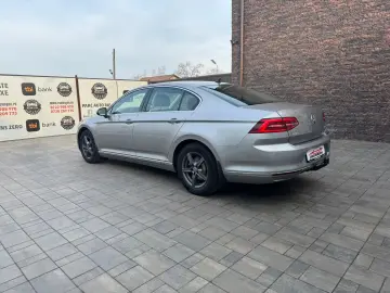 Volkswagen Passat 1.4Benzina