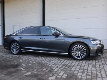 AUDI A8L 60 TFSIe Long