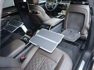 AUDI A8L 60 TFSIe Long