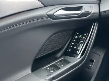 AUDI A6 e-tron Sportback quattro S LINE TECHPRO 20