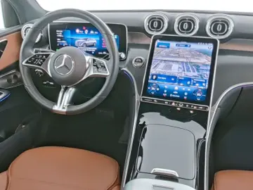 MERCEDES-BENZ GLC 300 d Coupe Avantgarde DigitalLight Burm