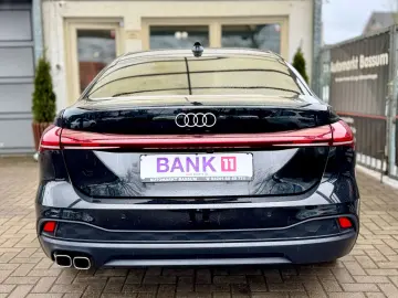 AUDI A5 Lim. S-Tronic LEDER RKam Navi ACC