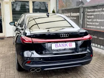 AUDI A5 Lim. S-Tronic LEDER RKam Navi ACC