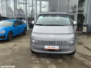 Hyundai Staria 1.6T-GDi 215CP Hybrid 6AT 9seats Premium