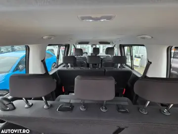 Hyundai Staria 1.6T-GDi 215CP Hybrid 6AT 9seats Premium