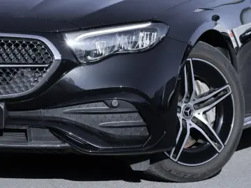 MERCEDES-BENZ E 200 AMG-Sport Super LED Cam Distr Ke&hellip;