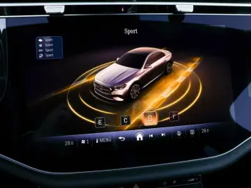 MERCEDES-BENZ E 200 AMG-Sport Super LED Cam Distr Ke&hellip;