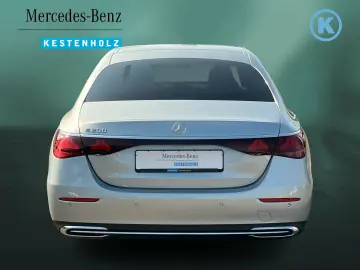 MERCEDES-BENZ E 200 AVANTGARDE SUPER DISTRO 360 SITZKL BURM