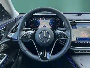 MERCEDES-BENZ E 200 AVANTGARDE SUPER DISTRO 360 SITZKL BURM