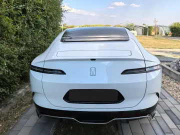 ZEEKR Avatr 12 GT Performance AWD 581 HP !!