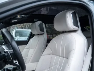 BMW i7 60 M SPORT.KRISTALL.MASSAGE.EXLOUNGE.PANO.AHK