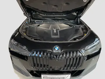 BMW i7 xDrive60 Limousine M Sport Massage Kamera